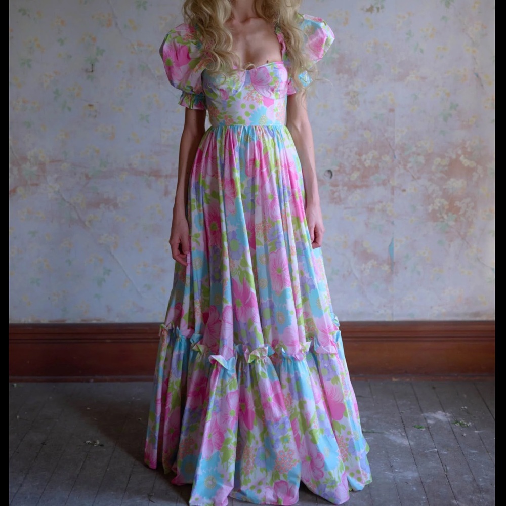 NWT SELKIE SUGAR RITZ GOWN